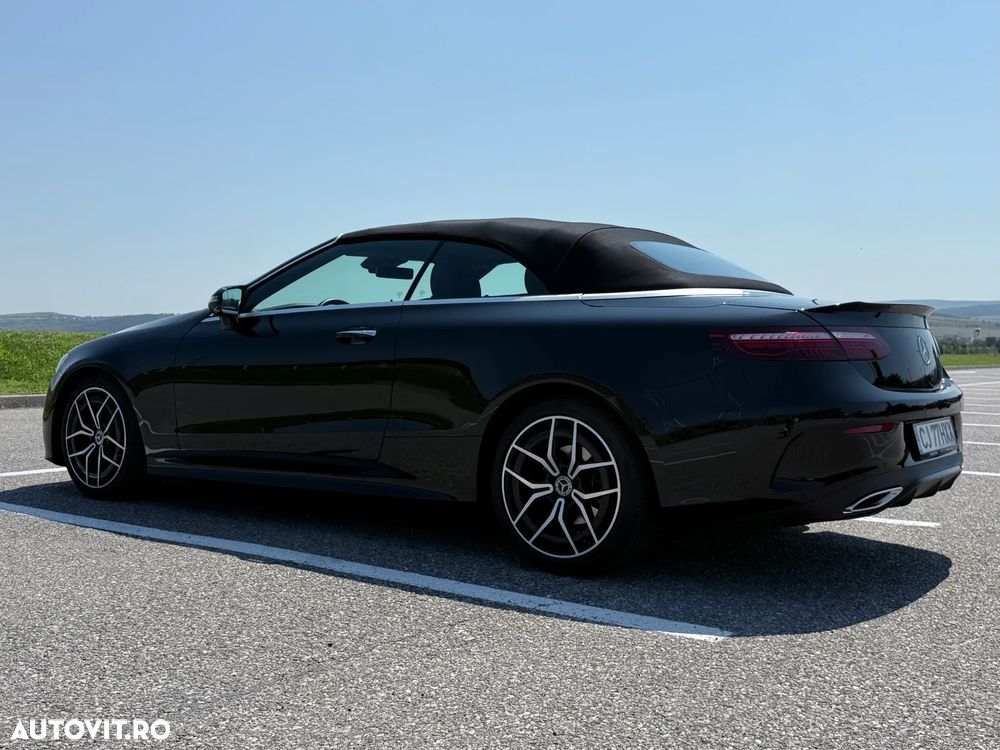 Mercedes-Benz E 300 Cabrio 9G-TRONIC AMG Line - 9