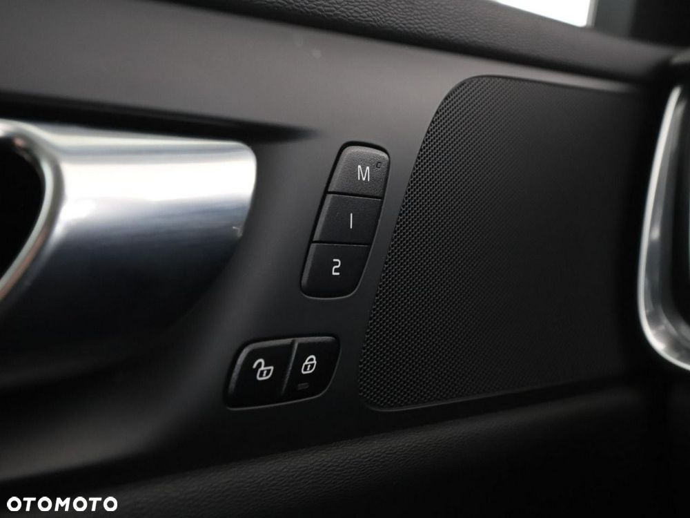 Volvo V60 B4 B Plus Bright - 33