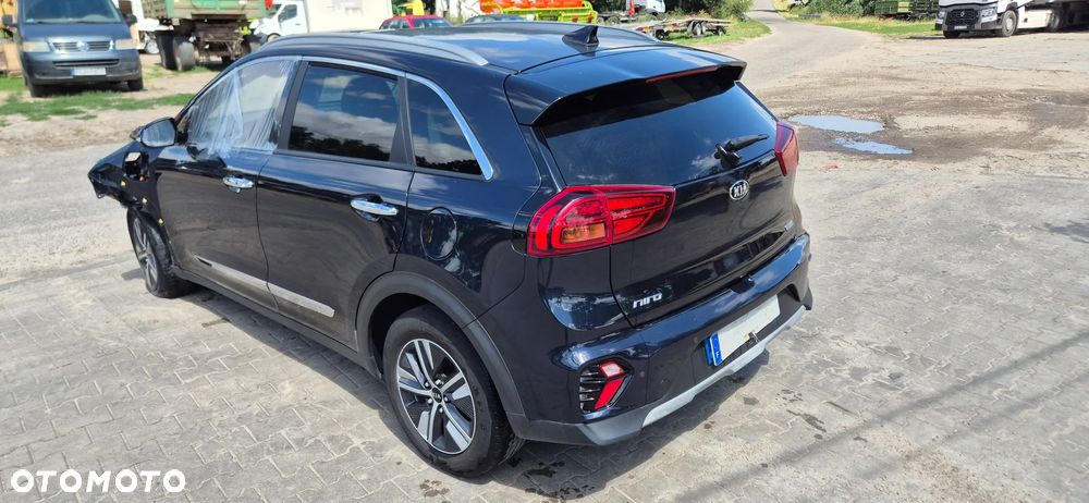Kia Niro 1.6 GDI Plug-in Hybrid L - 16