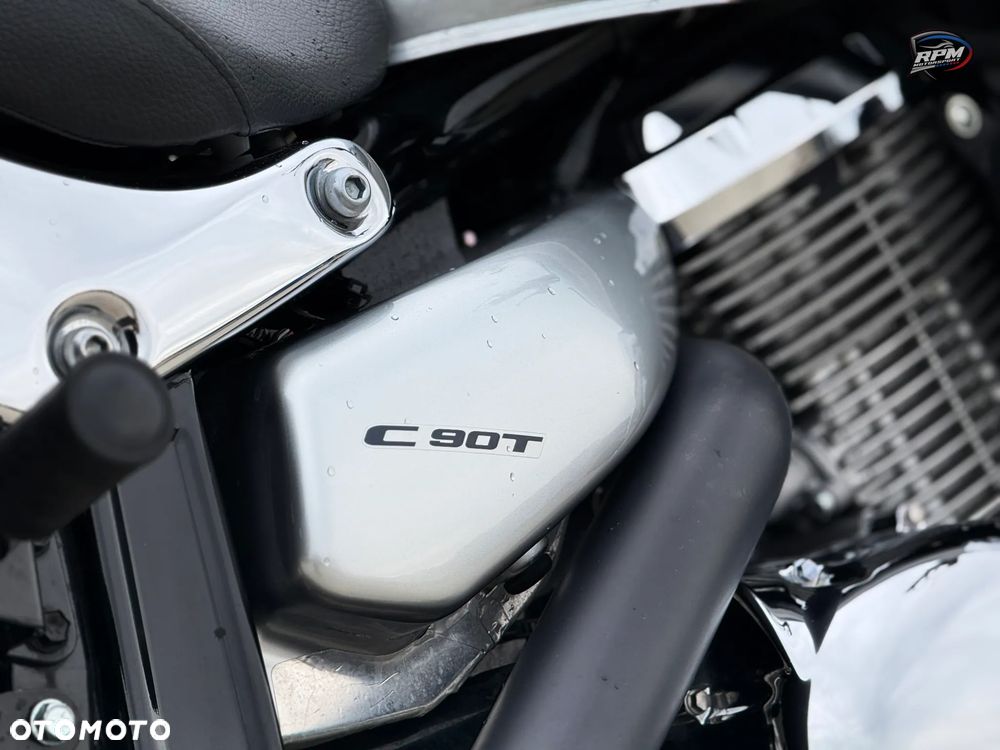 Suzuki Boulevard - 20