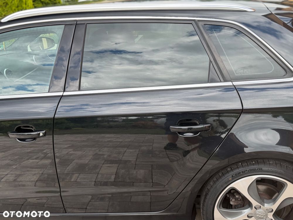 Audi A3 Sportback 2.0 TDI S line Sportpaket - 27