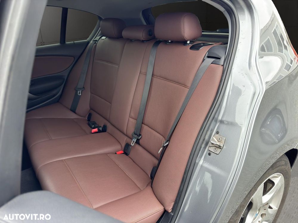 BMW Seria 1 118d Aut. - 6