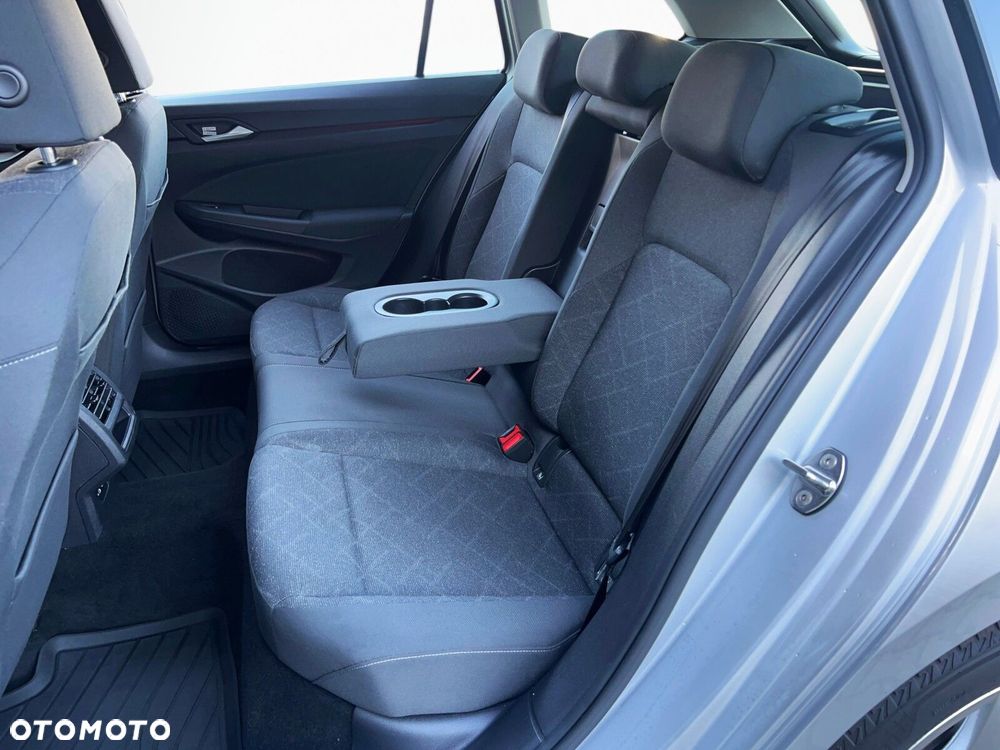 Volkswagen Golf VIII 1.5 TSI EVO Life - 10