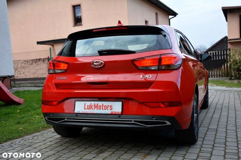Hyundai i30 - 32