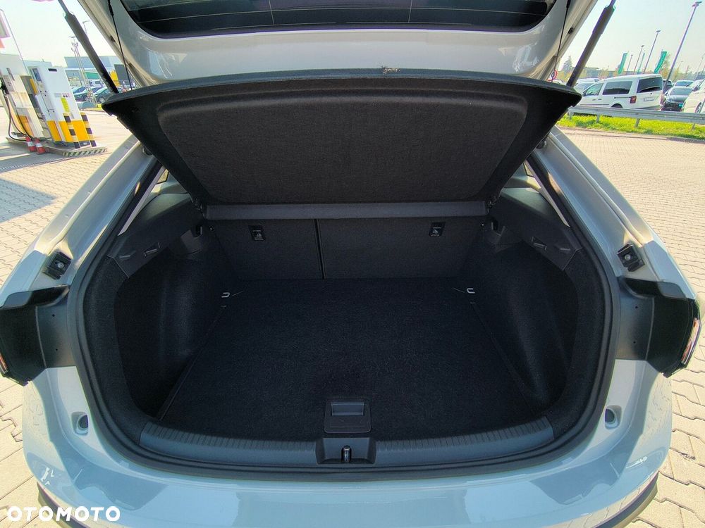 Volkswagen Taigo 1.0 TSI Life DSG - 10