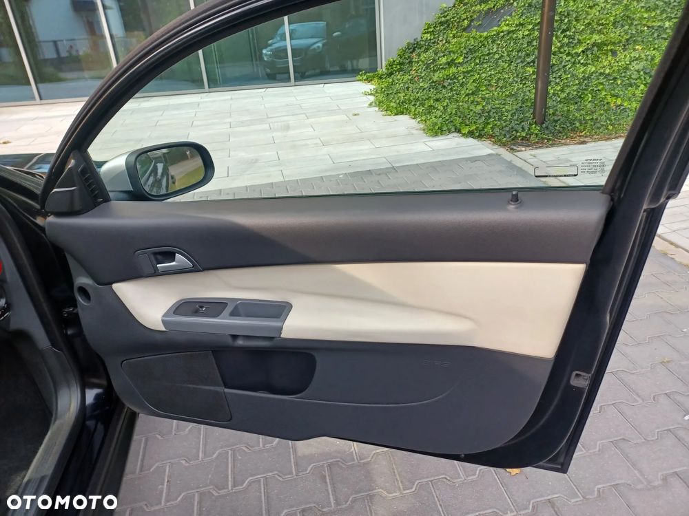 Volvo C30 1.6D DRIVe - 23