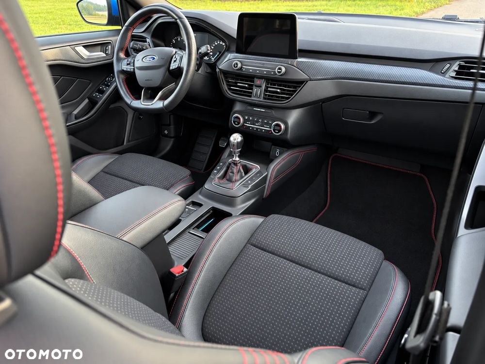 Ford Focus 2.0 EcoBlue ST-Line Business - 24