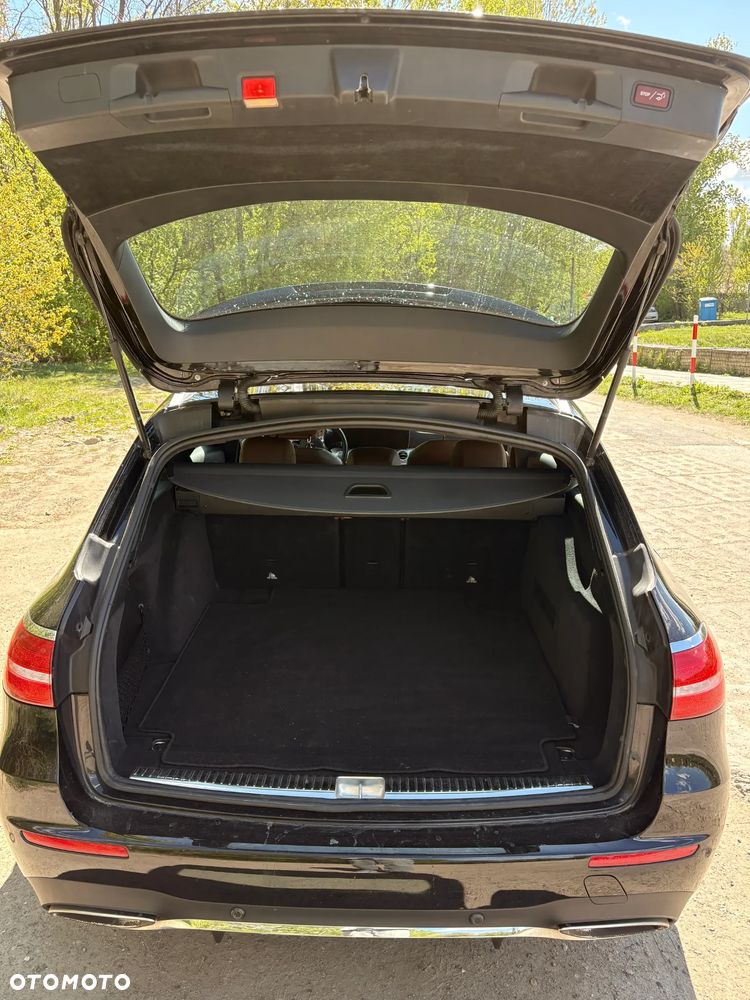 Mercedes-Benz Klasa E 200 4-Matic 9G-TRONIC - 5