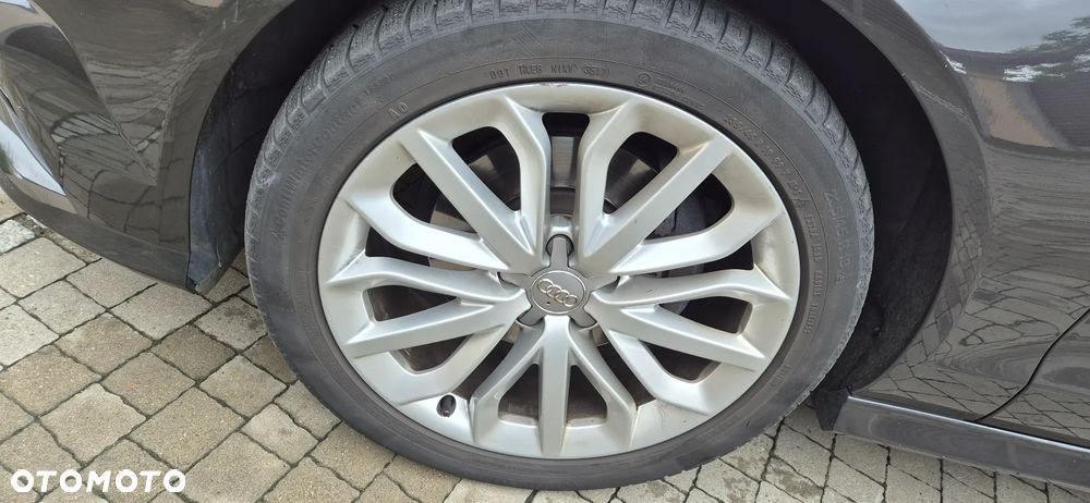 Audi A6 Avant 2.0 TDI Ultra S tronic - 22