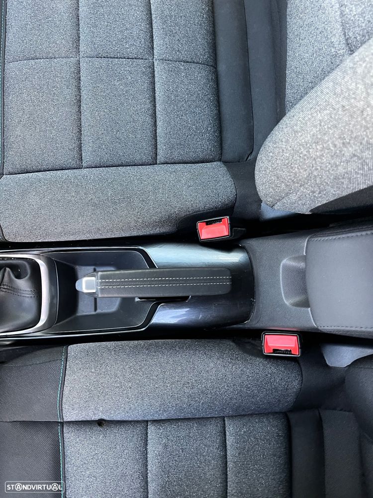 Citroën C4 Cactus 1.2 PureTech Shine Pack - 31