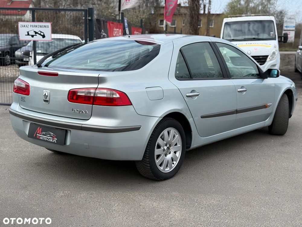 Renault Laguna 1.9 dCi Expression - 11