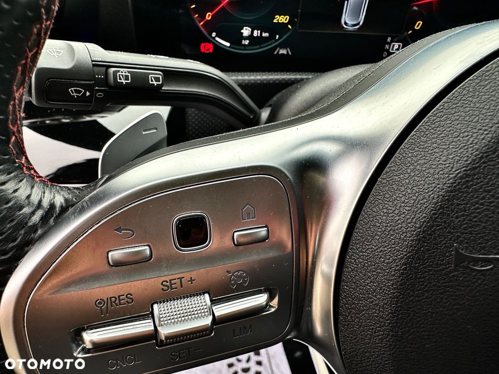 Mercedes-Benz Klasa A 180 7G-DCT Edition AMG Line - 20