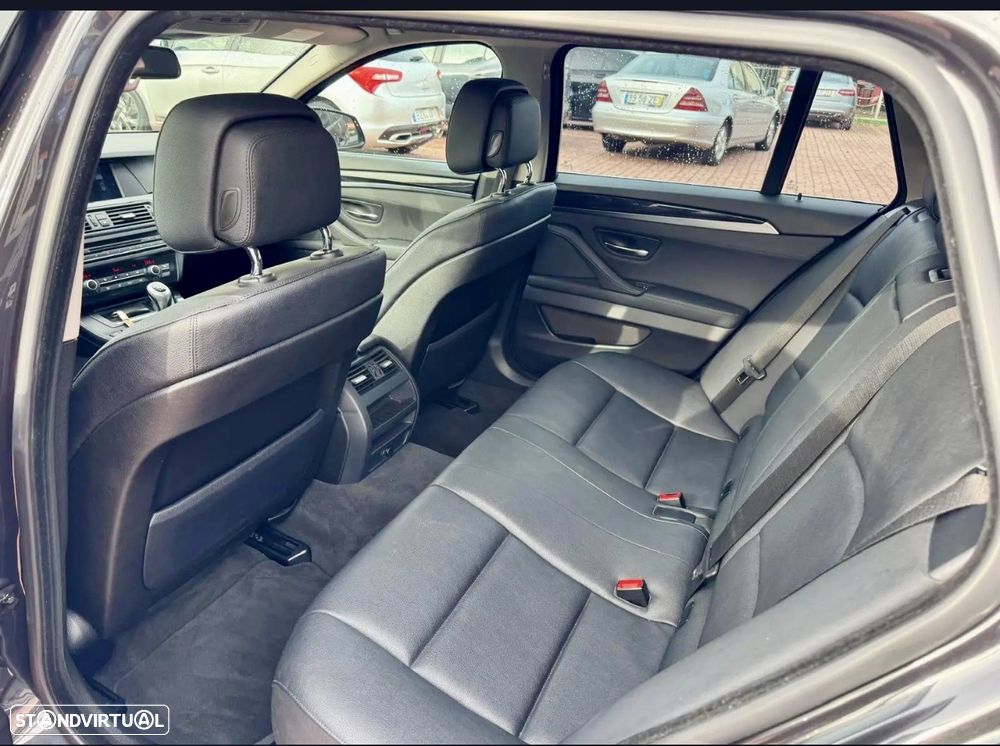BMW 520 d Luxury Line - 11
