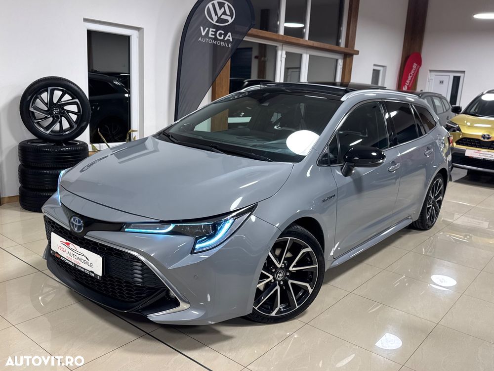 Toyota Corolla 2.0 HSD Exclusive Plus GR Sport Bi-Tone - 2