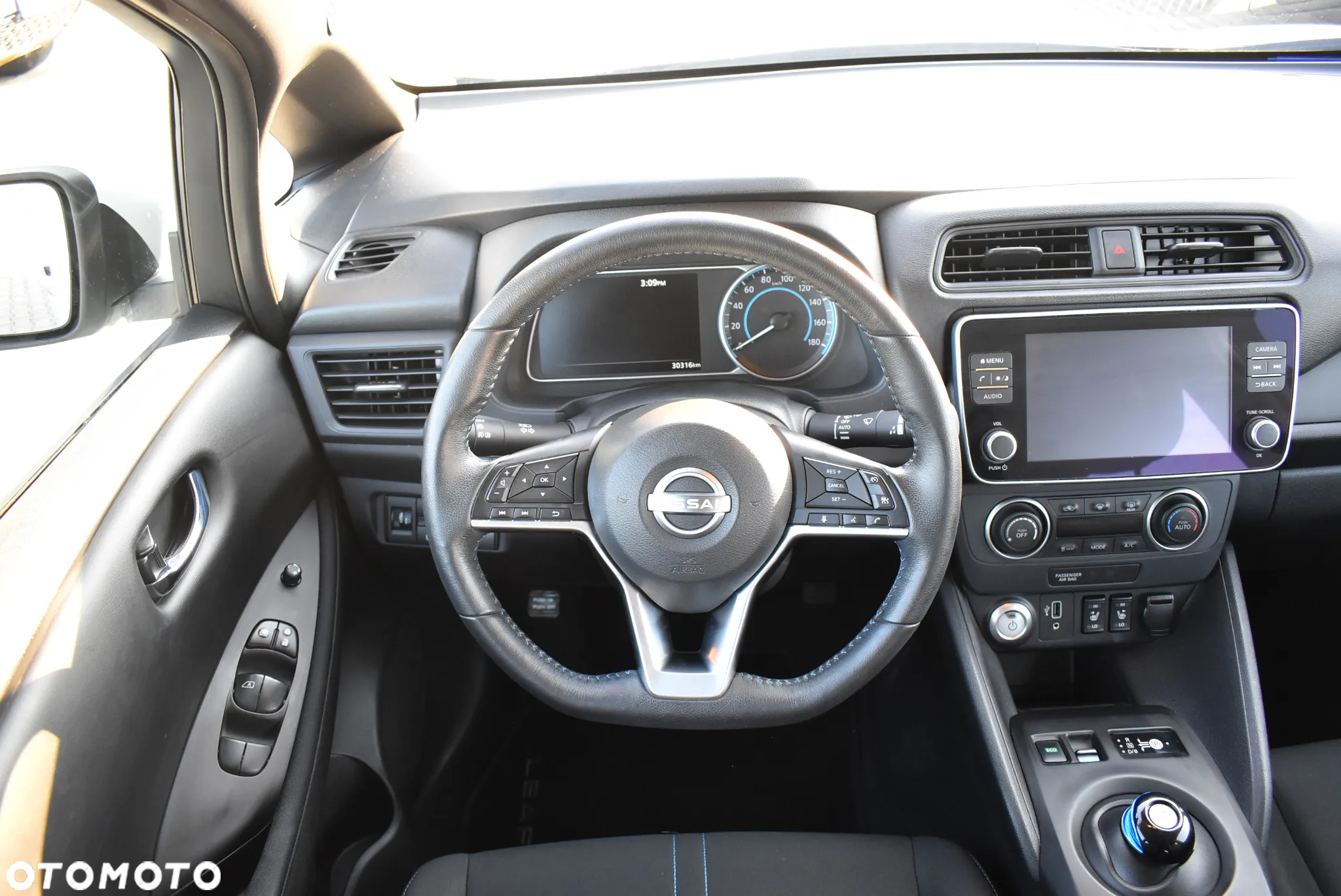 Nissan Leaf 40kWh Acenta - 22