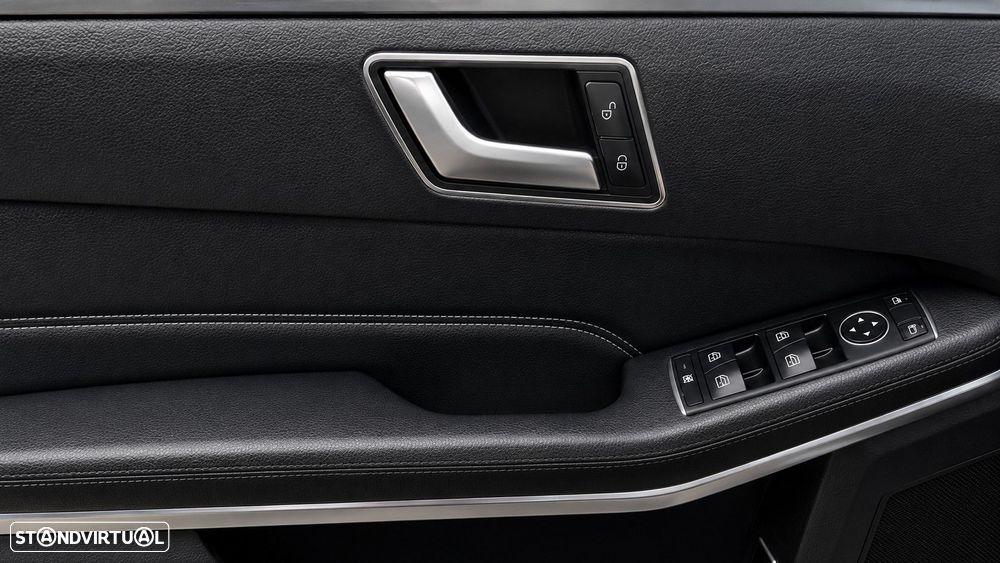 Mercedes-Benz E 200 BlueTEC Avantgarde Auto - 31