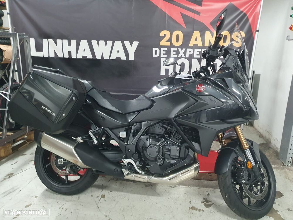 Honda NT 1100 DCT - 1