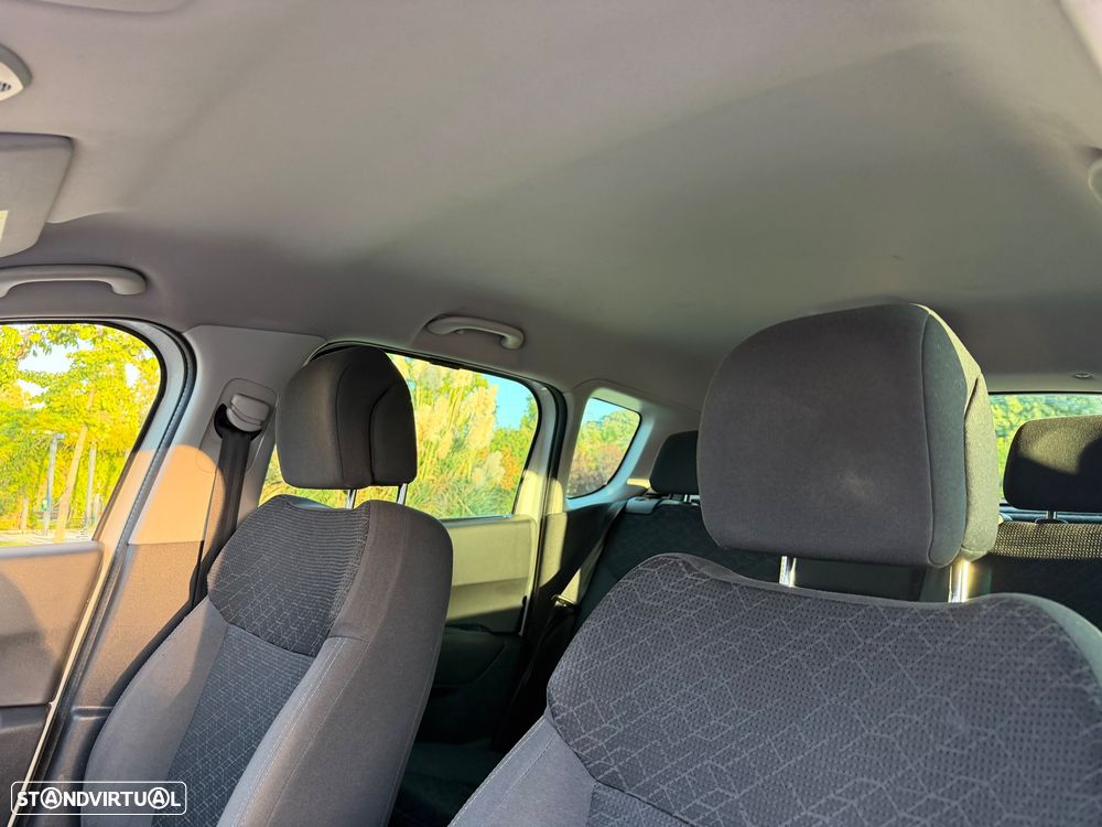 Peugeot 3008 1.6 e-HDi SE Style 2-Tronic 110g - 36