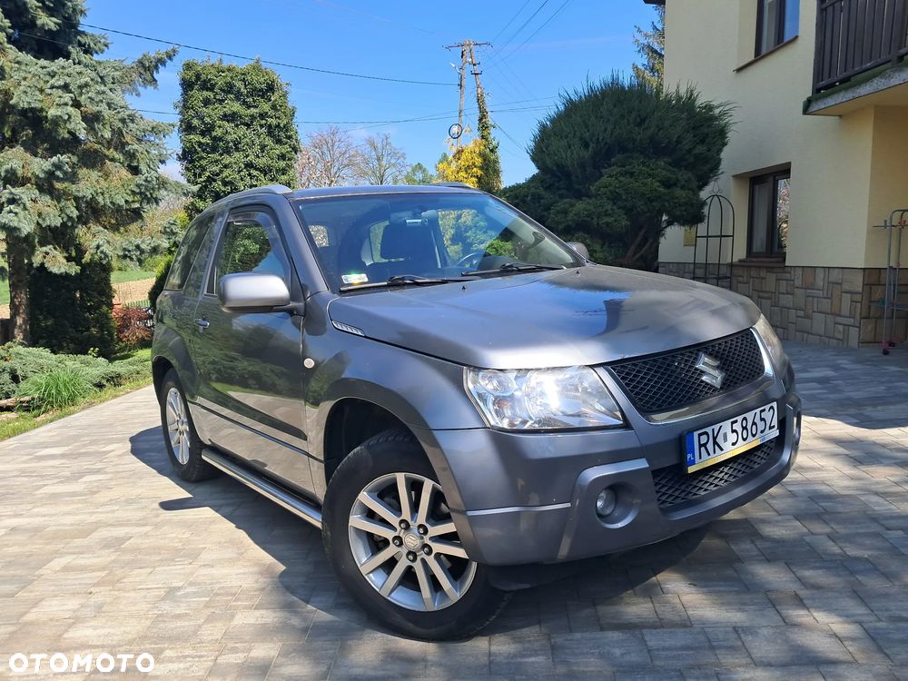 Suzuki Grand Vitara 1.6 De luxe - 2