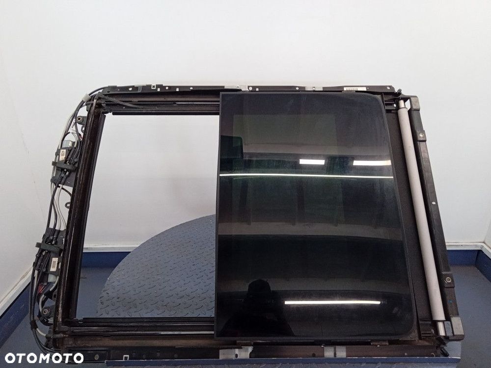 JEEP GRAND CHEROKEE WK2 SZYBERDACH PANORAMA - 1