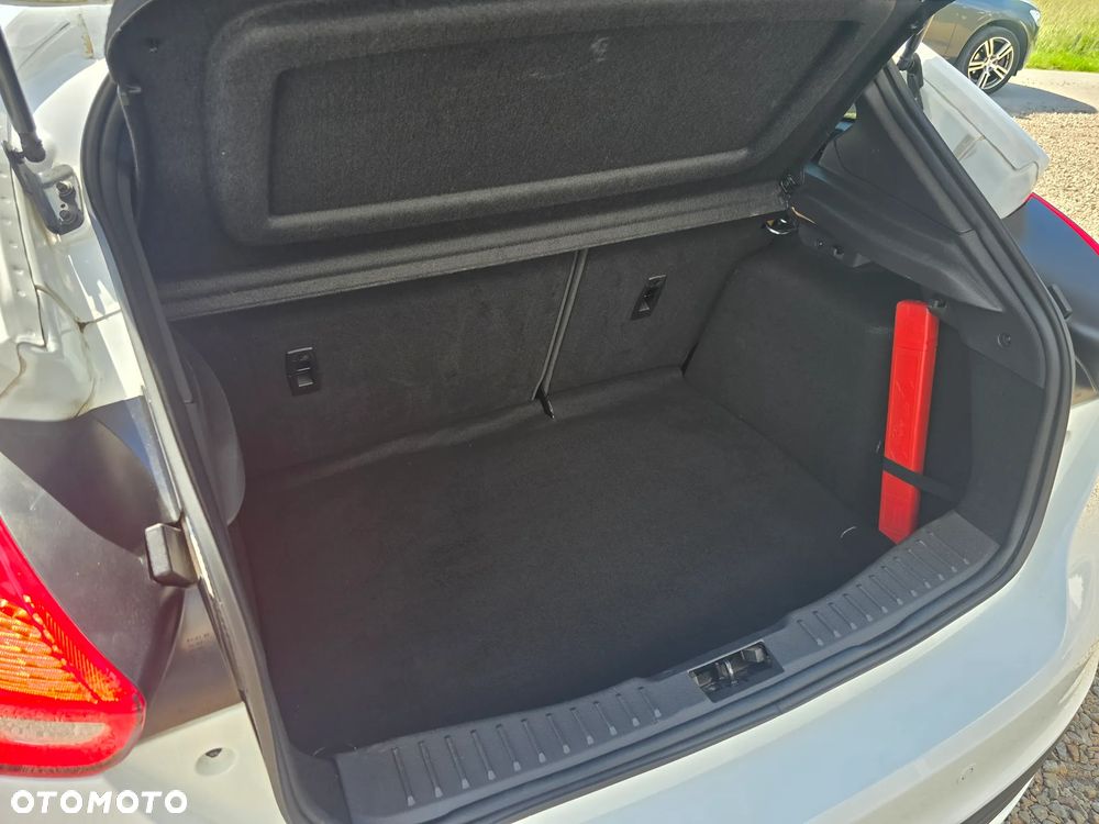 Ford Focus - 22