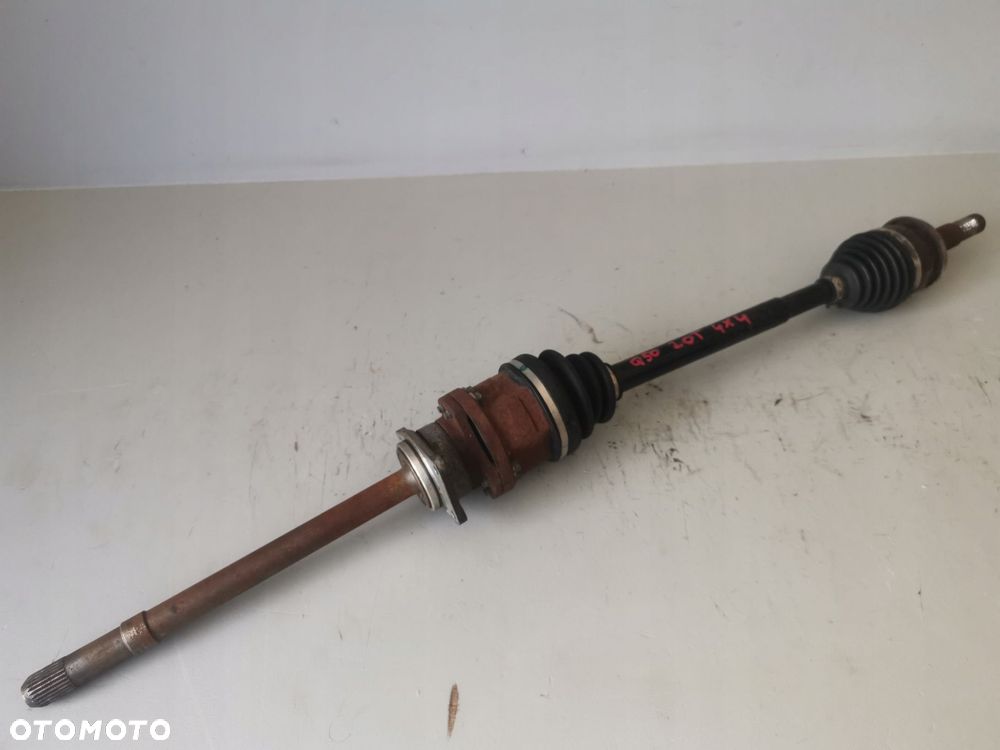 INFINITI Q50 2.0T USA 4X4 PÓŁOŚ PRZEDNIA PRAWY PRZÓD - 2