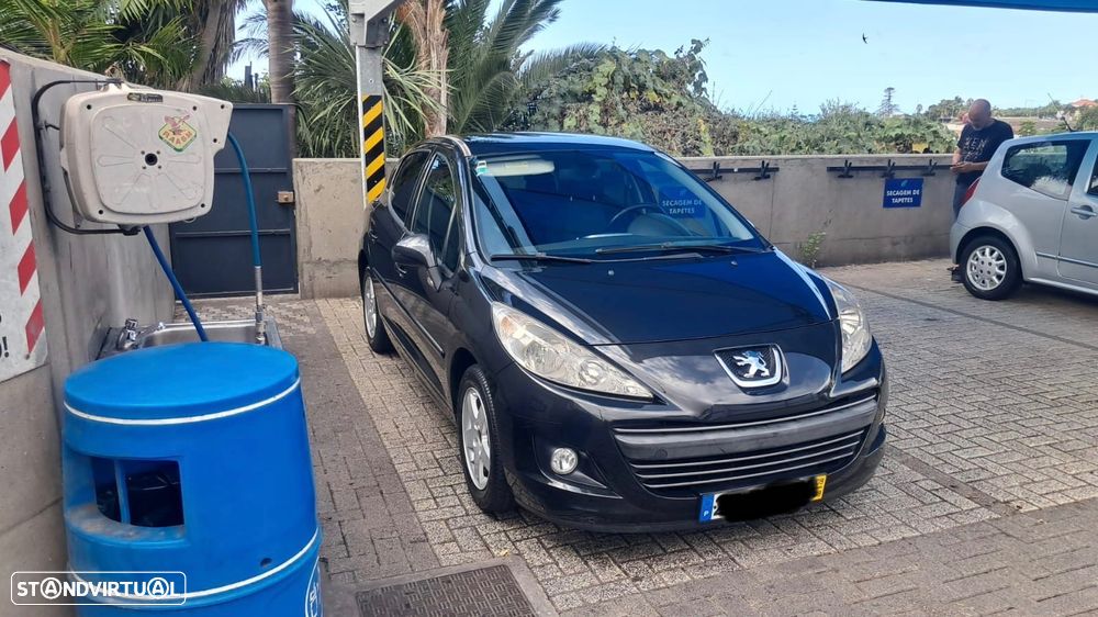 Peugeot 207 1.4 16V Open - 1