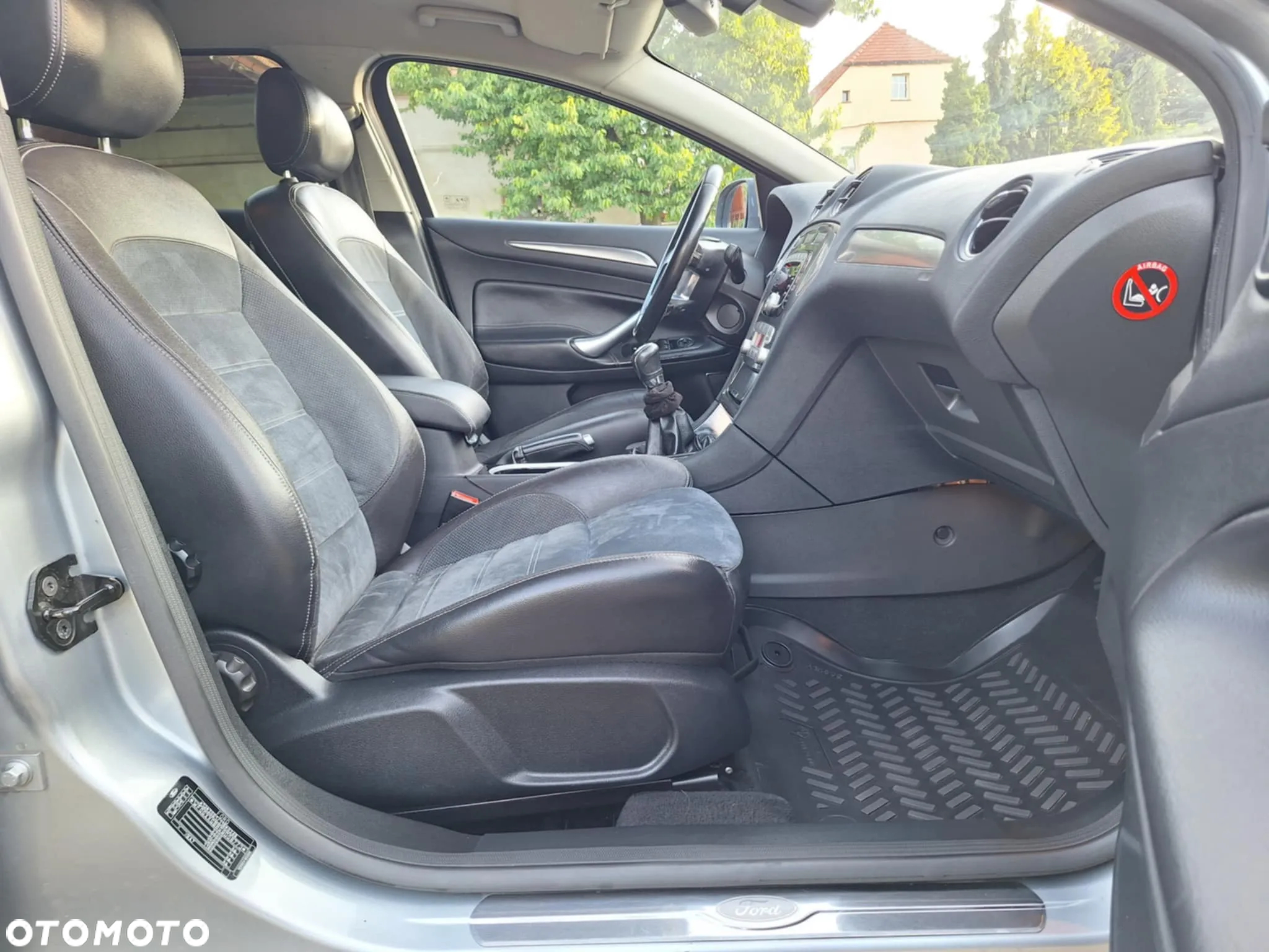 Ford Mondeo 2.0 Platinium X Plus (Titanium) - 18