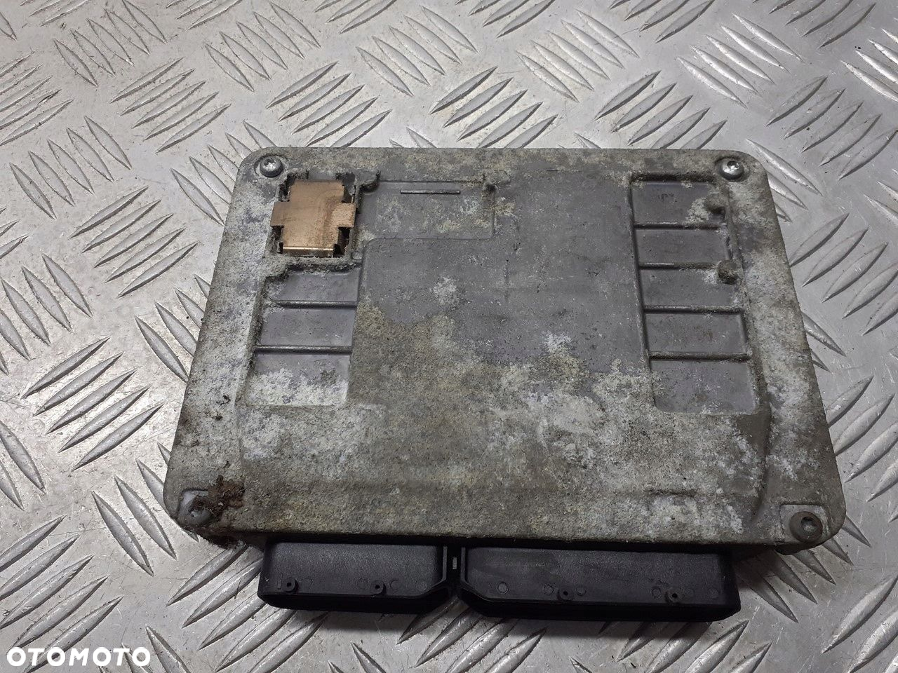 KOMPUTER STEROWNIK SILNIKA SKODA OCTAVIA II 1.6 06A906033NT - 2