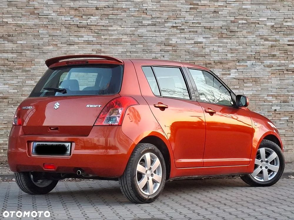 Suzuki Swift 1.3 Comfort - 18