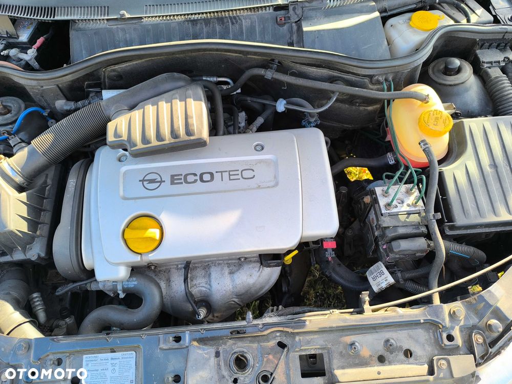 Opel Corsa - 8