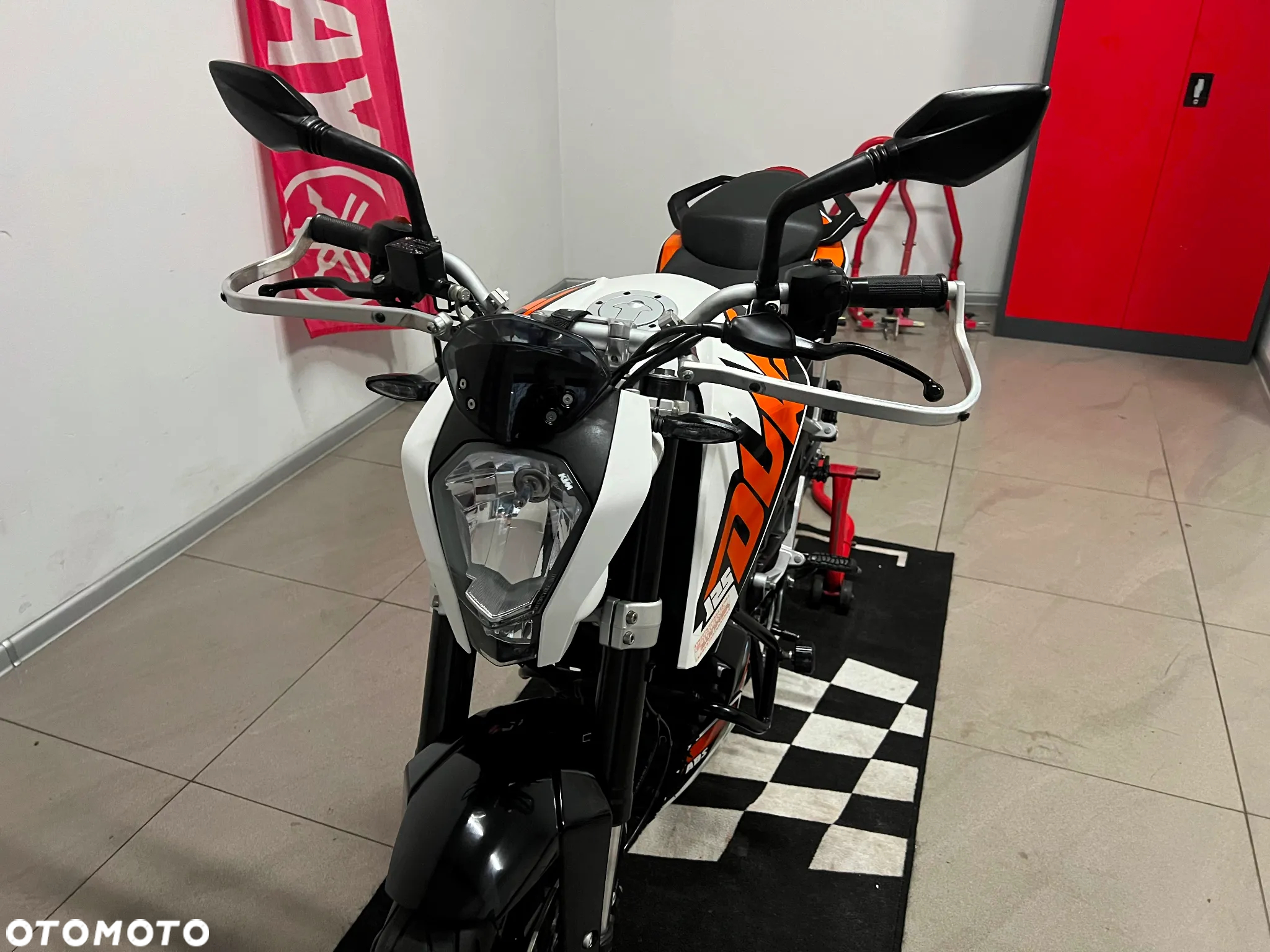 KTM Duke - 4