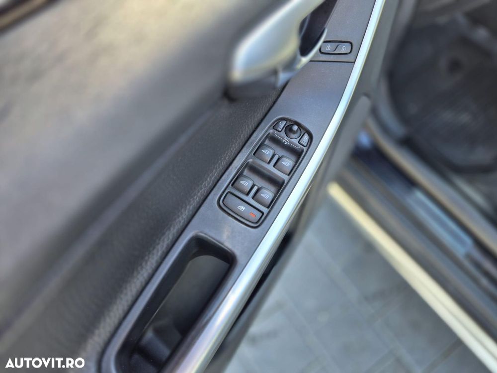 Volvo XC 60 - 13