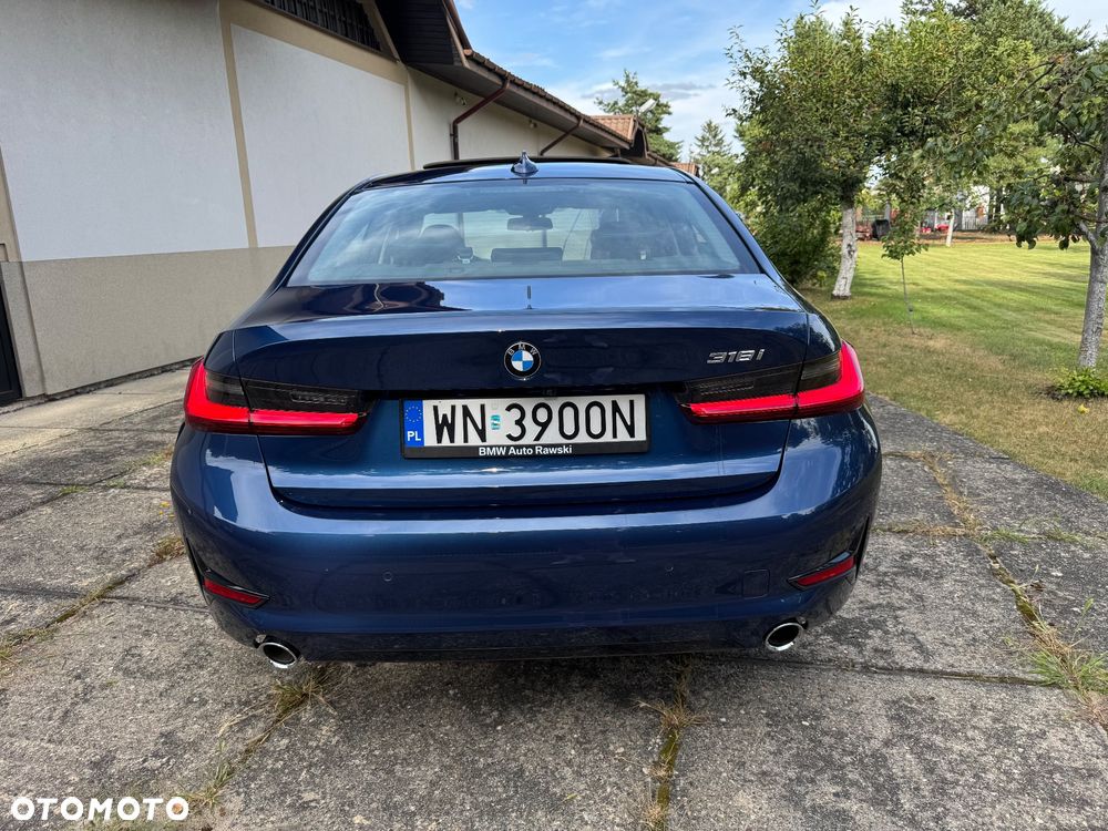 BMW Seria 3 318i Sport Line sport - 7