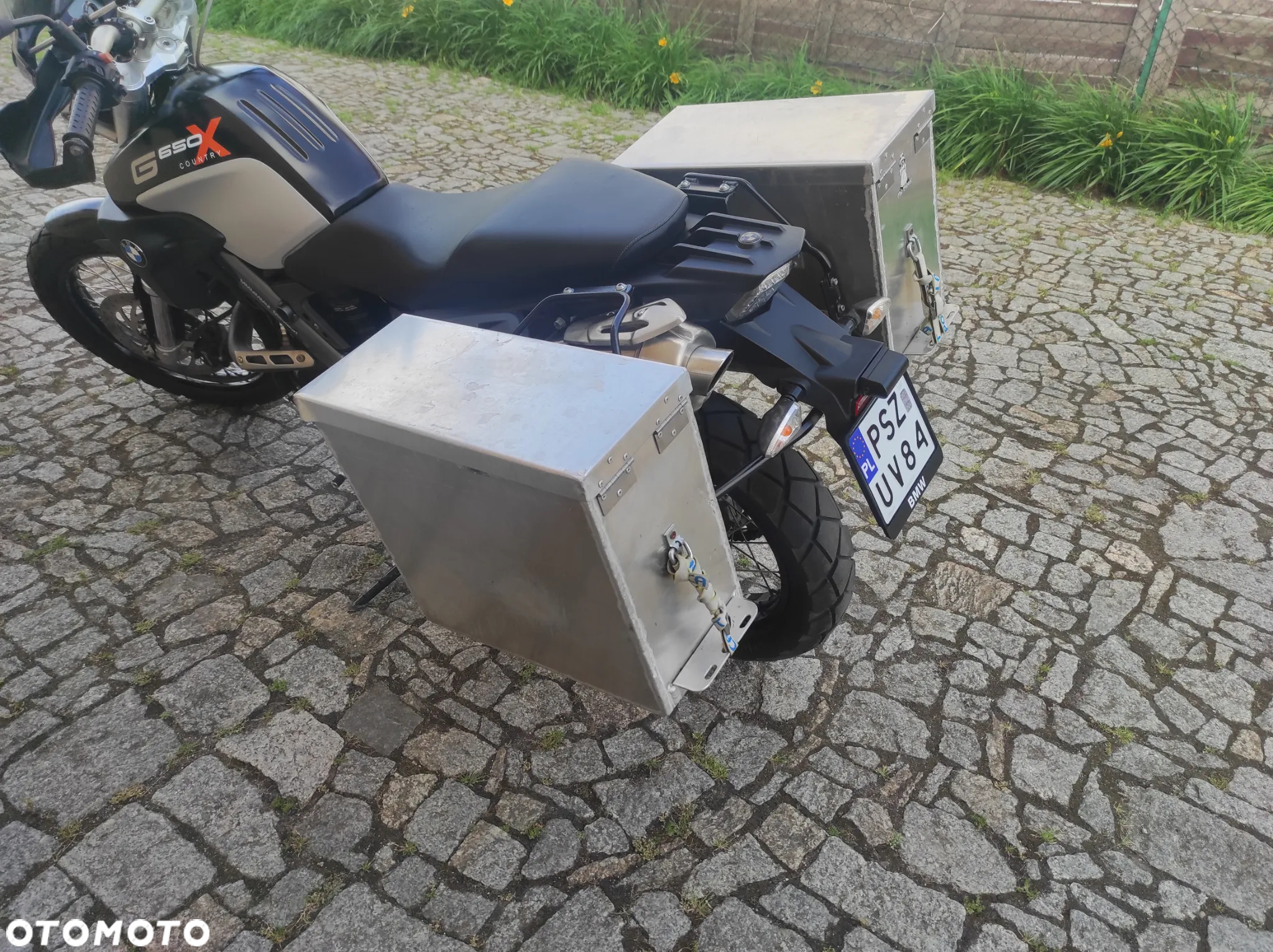 BMW G - 10