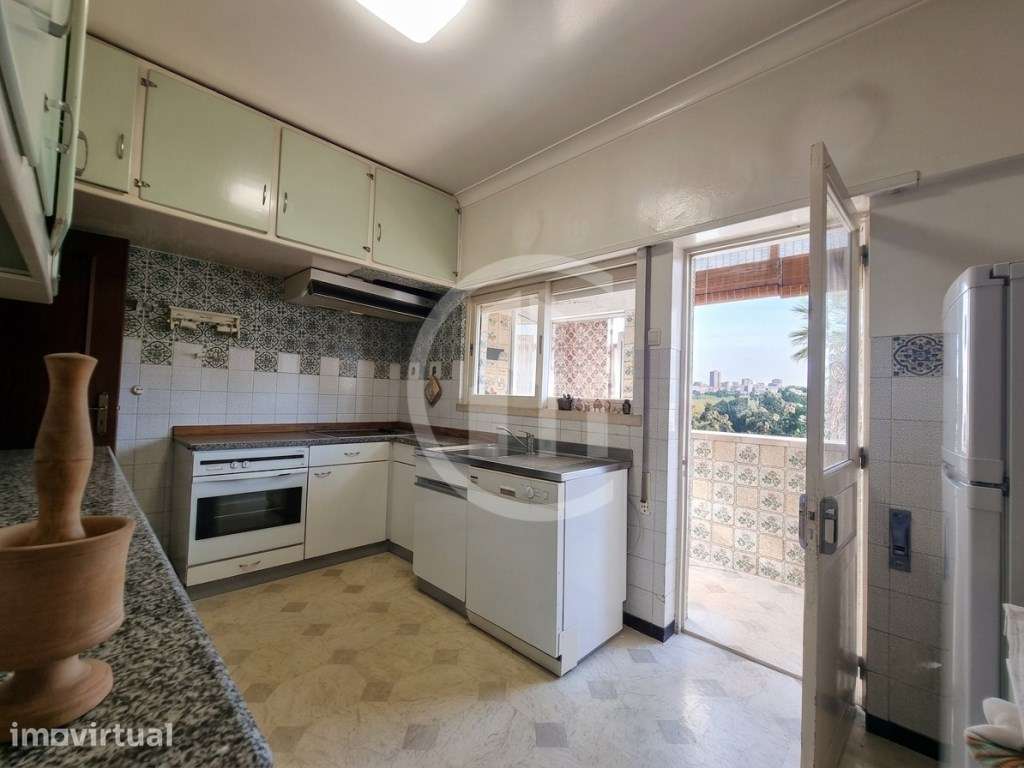 Moradia T4 nos Penedos Altos, Covilhã - Grande imagem: 2/21