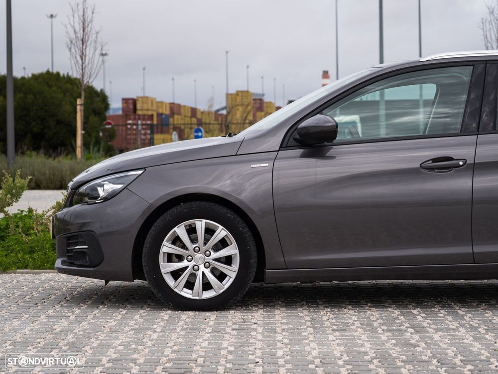 Peugeot 308 SW 1.5 BlueHDi Style - 26