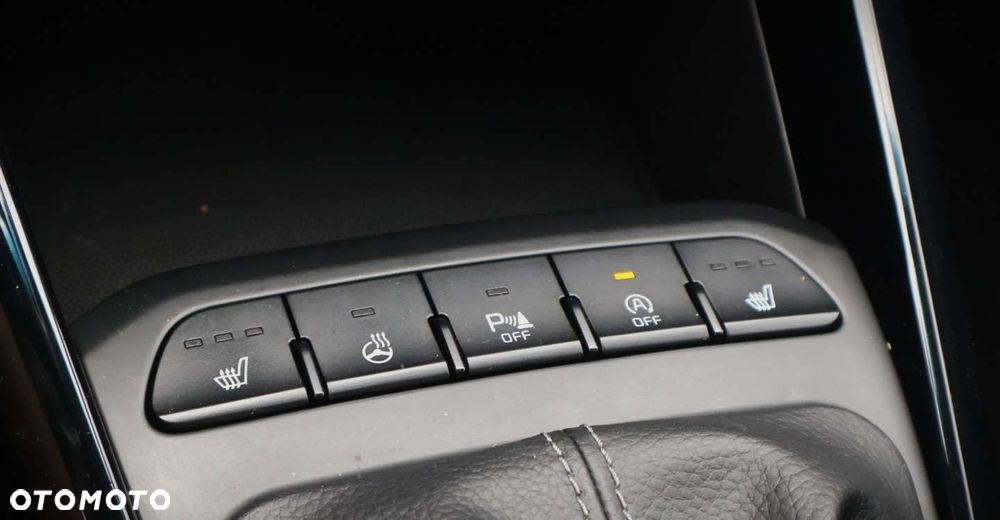 Kia Rio - 26