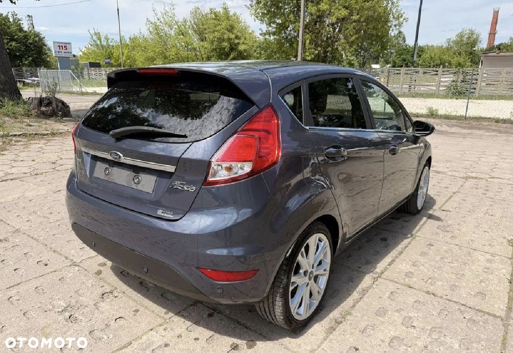 Ford Fiesta - 5