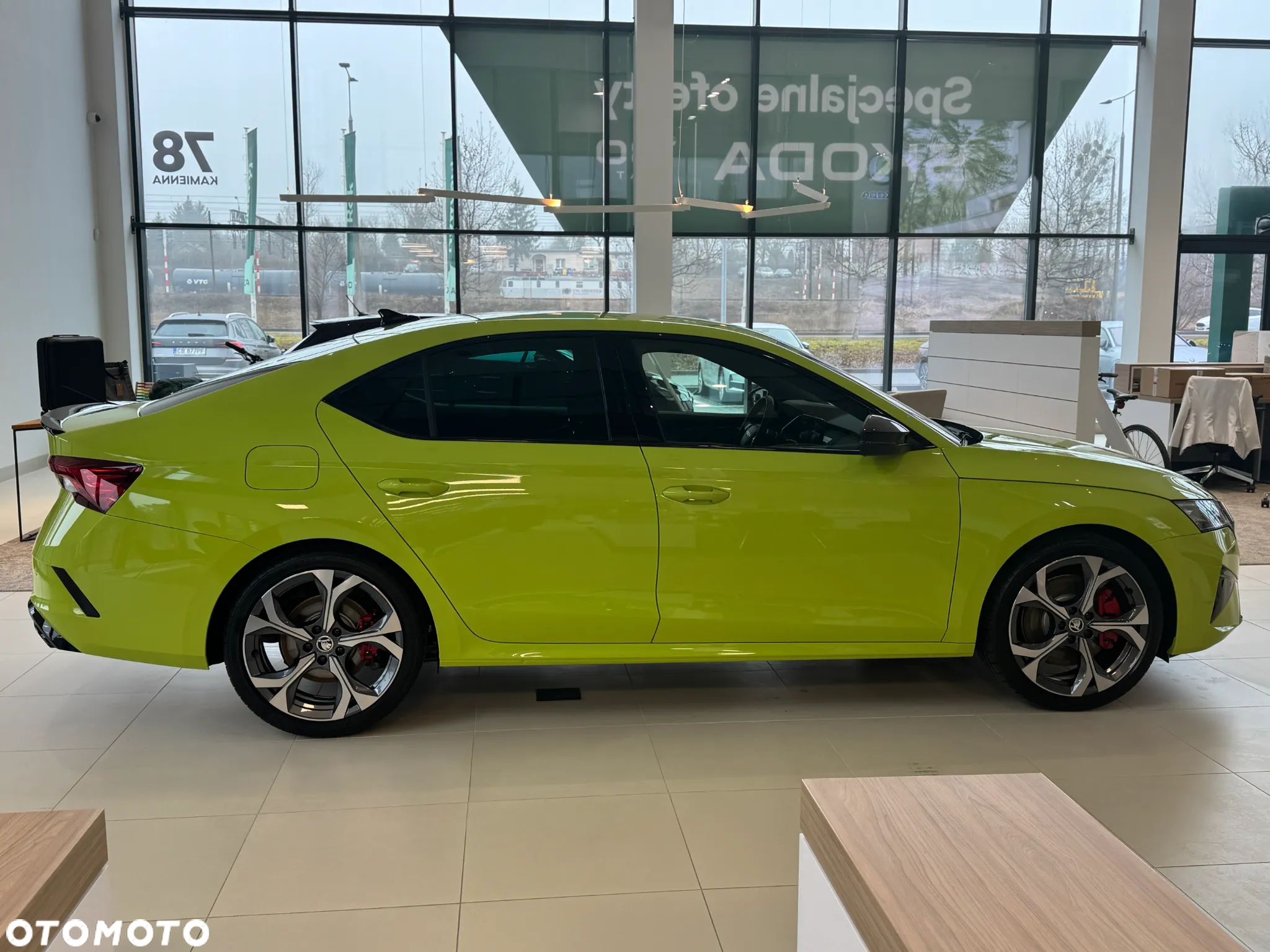 Skoda Octavia 2.0 TSI RS DSG - 5