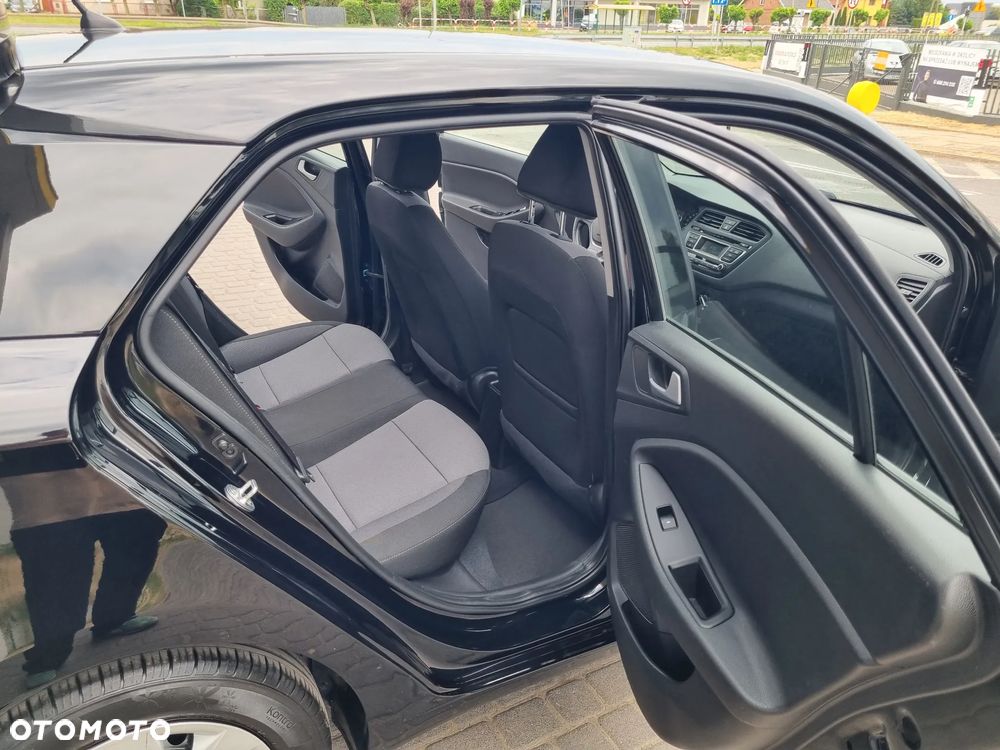 Hyundai i20 1.2 YES Plus - 8