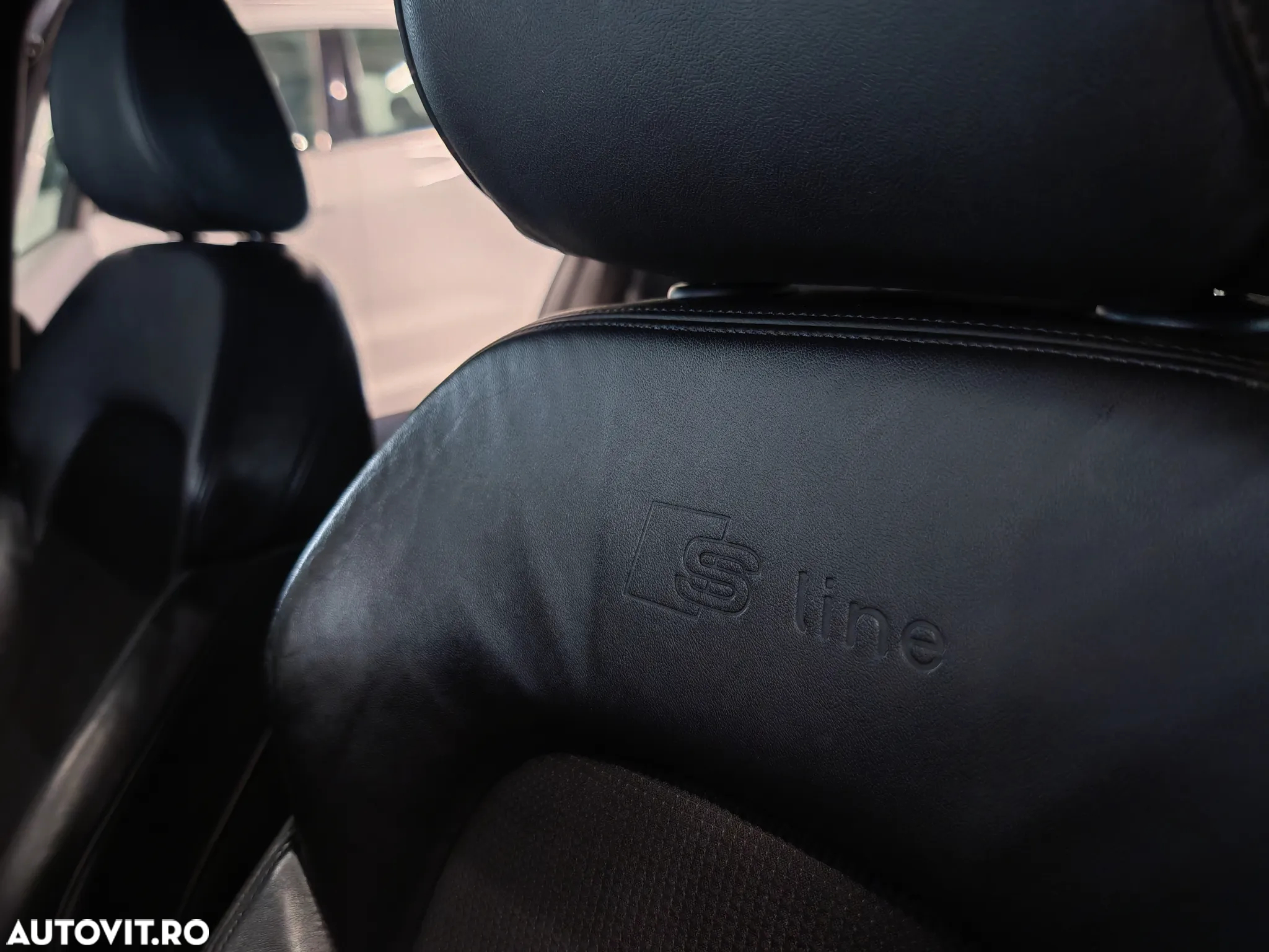 Audi A4 Avant 2.0 TDI DPF multitronic S line Sportpaket - 22