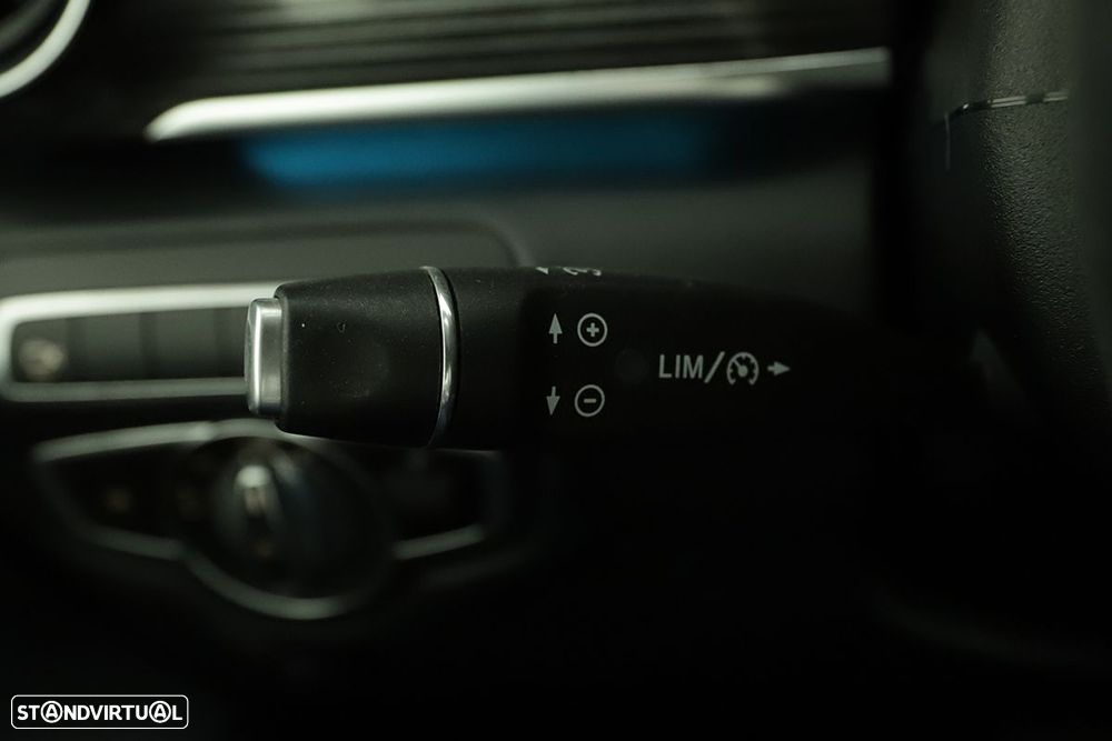 Mercedes-Benz V 250 d Longo Avantgarde - 18