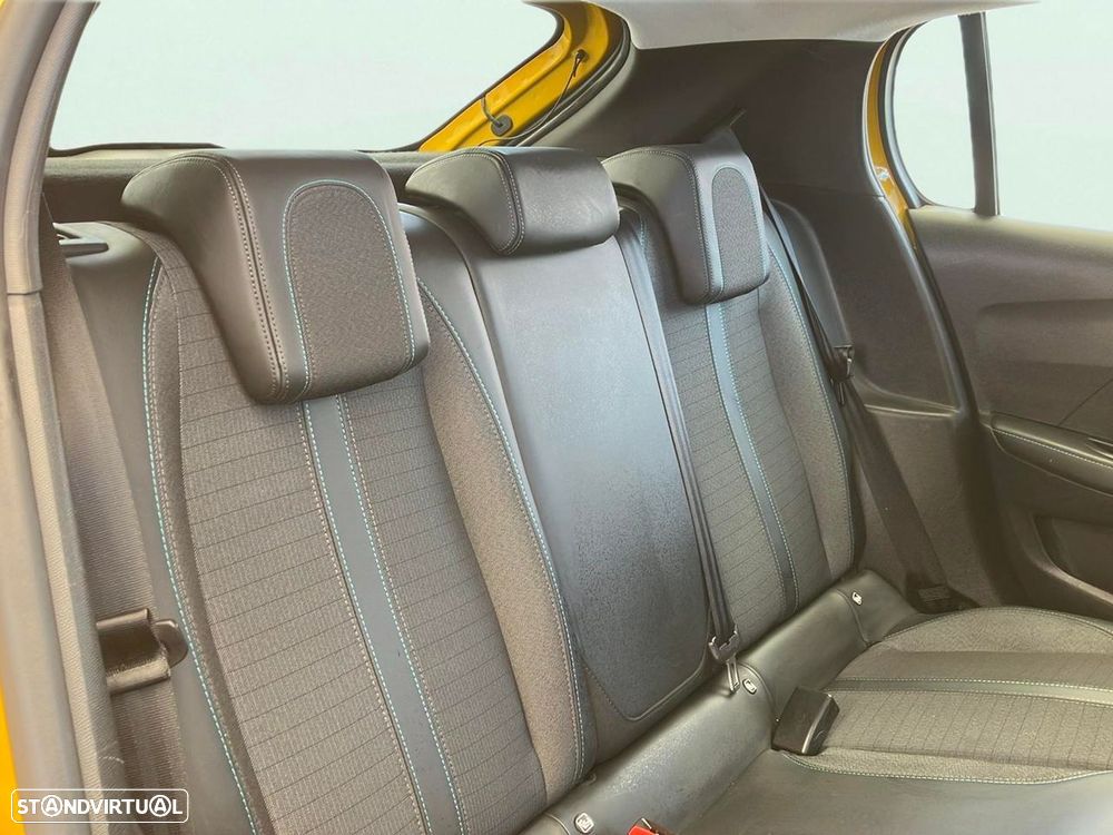 Peugeot e-208 - 17