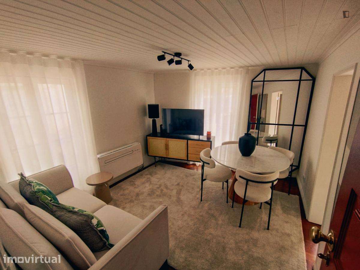 Apartamento com 1 quartos - localizado em Castelo Lisbon - Grande imagem: 2/23