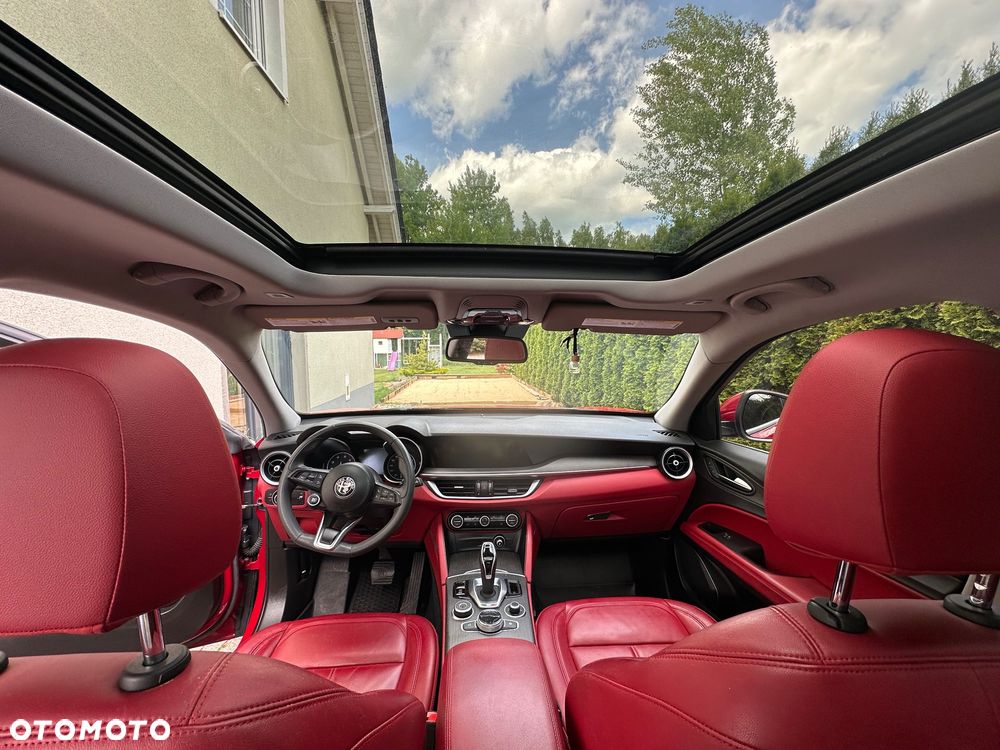 Alfa Romeo Stelvio 2.0 Turbo TI Q4 - 11