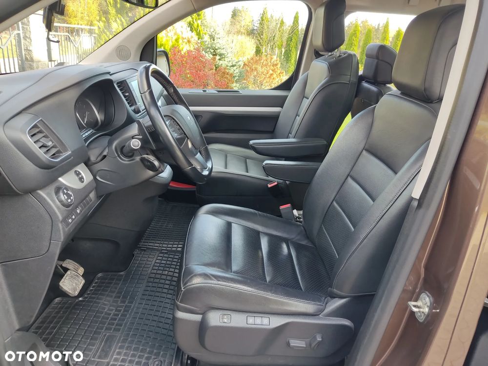 Peugeot Traveller 2.0 BlueHDi Long Business Vip - 18