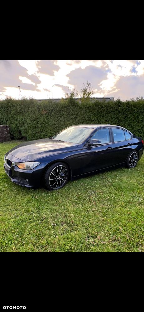 BMW Seria 3 320d - 1
