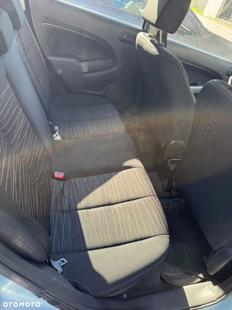 Mazda 2 - 13