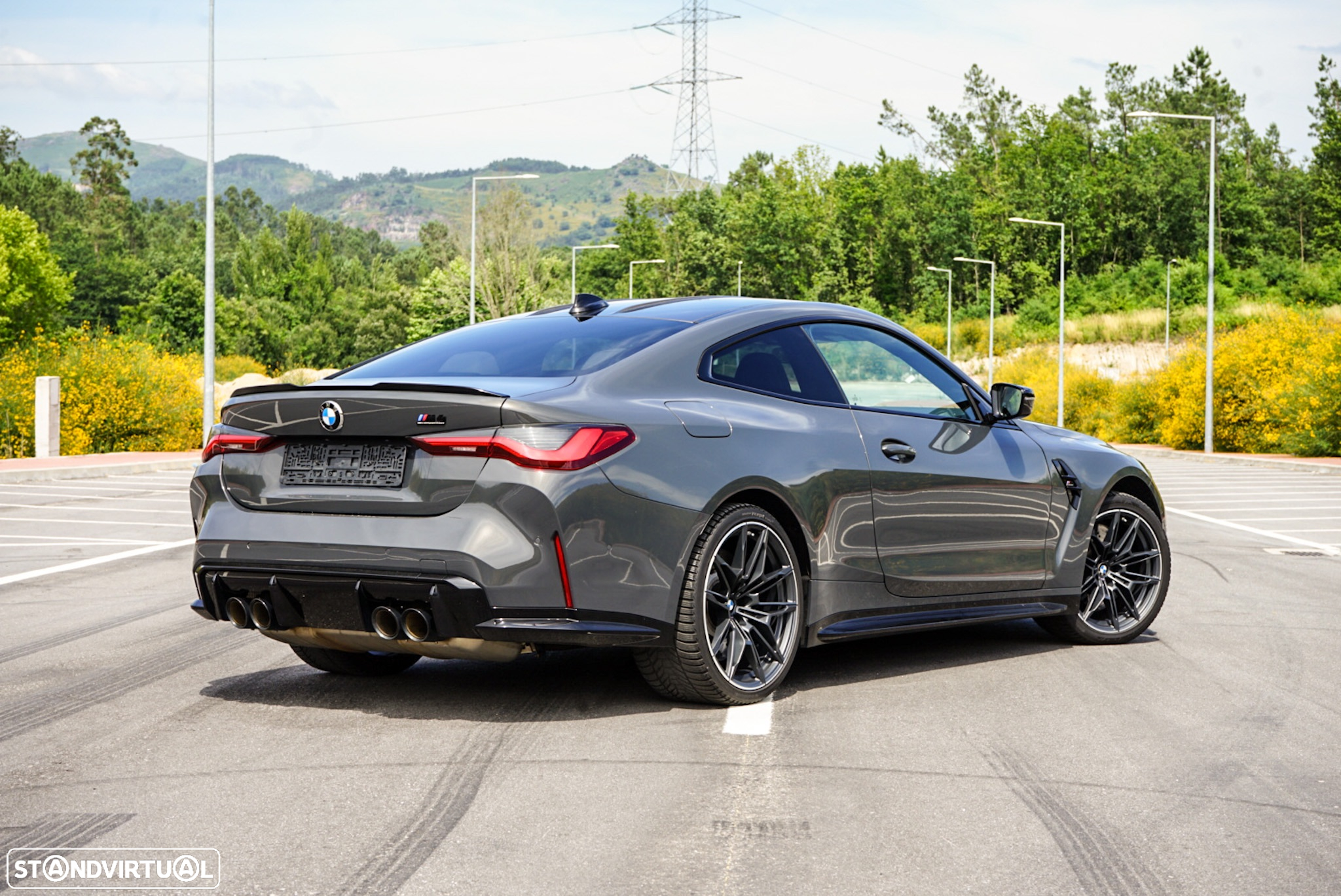 BMW M4 Competition M xDrive - 12